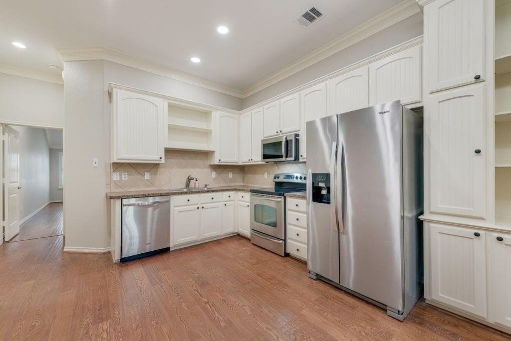 2155 Colby Ln - Photo 6 of 23