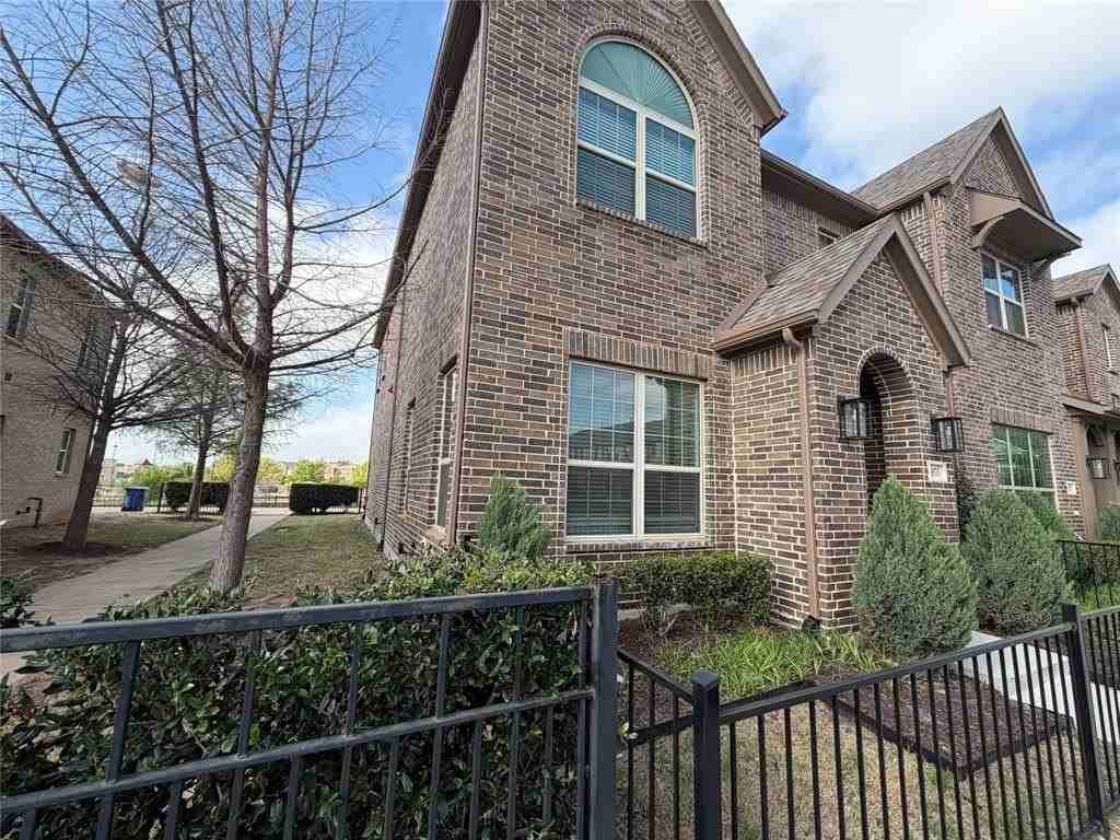 10575 Anna Island Dr - Photo 2 of 25