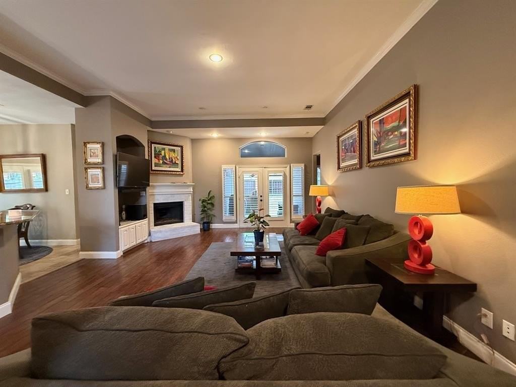 534 Hardwick Ct - Photo 3 of 40