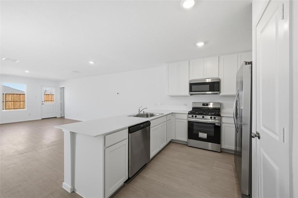 1613 Elliott Rd - Photo 5 of 19