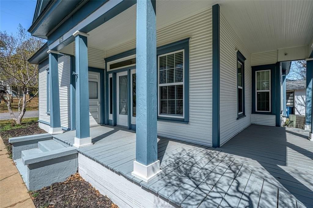 1231 W Main St - Photo 7 of 31