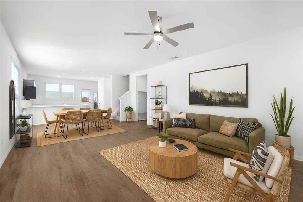 207 Still Glen Dr - Photo 2 of 19