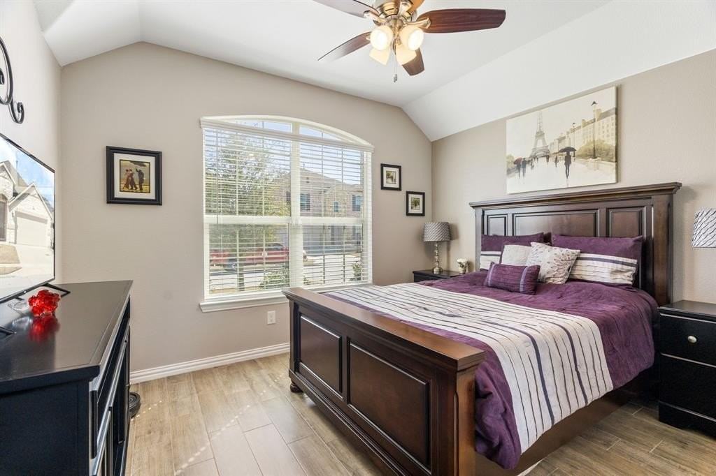 3316 Prairie Pl - Photo 3 of 29