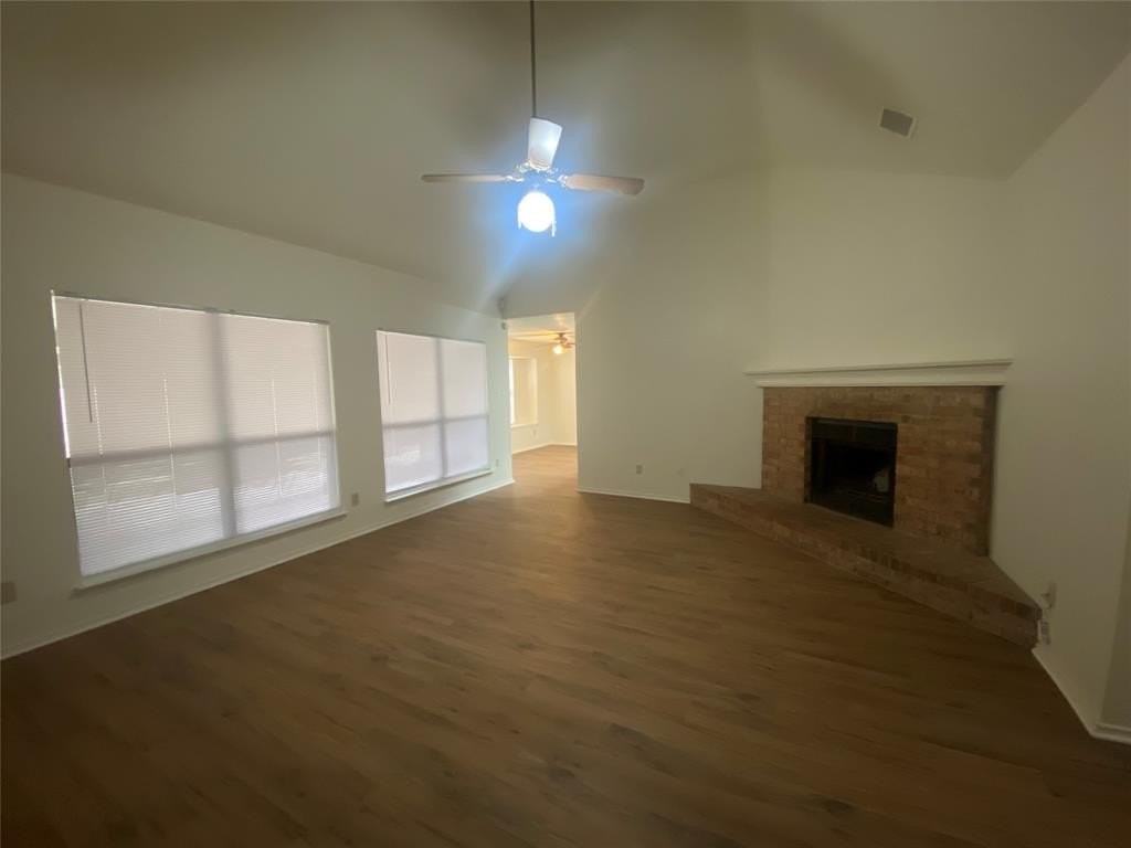 1227 Reeves Ln - Photo 3 of 13