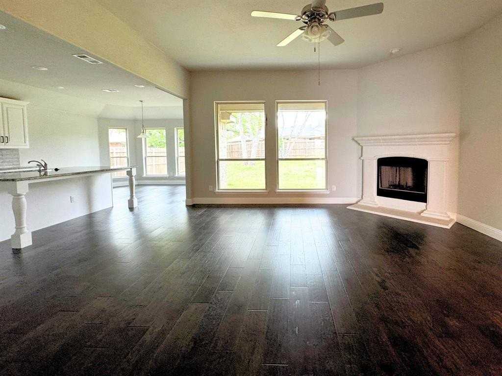 2911 River Ridge Ct - Photo 4 of 21