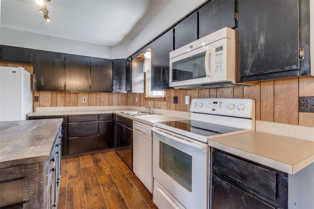 311 W Fern St - Photo 6 of 13