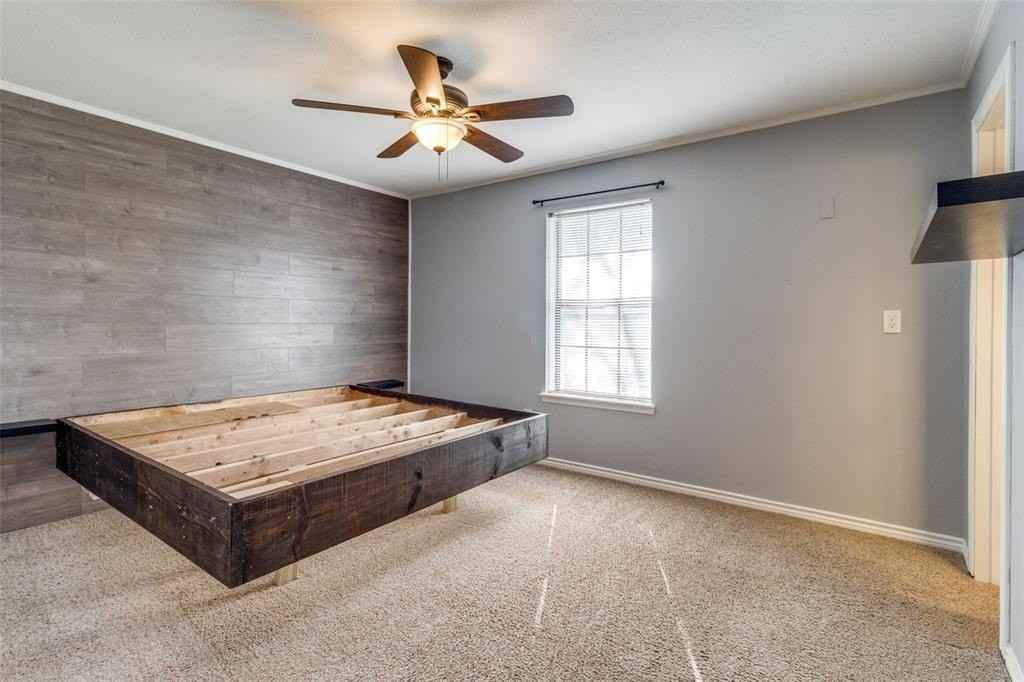 311 W Fern St - Photo 7 of 13