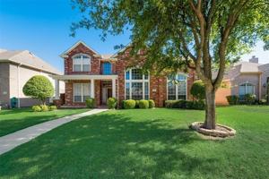 featured image of 3908 Clifton Dr
