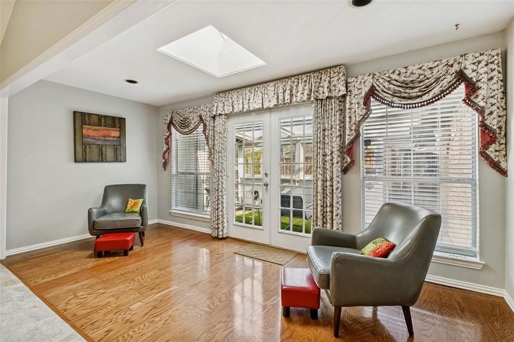 3024 Encino Dr - Photo 6 of 25