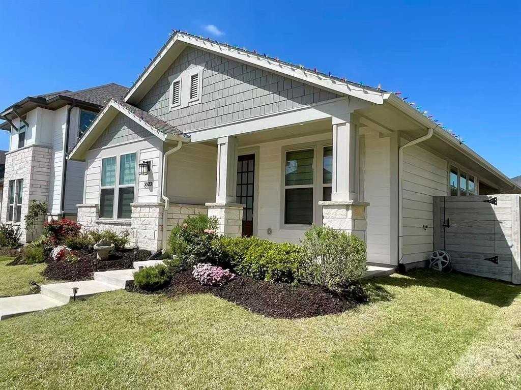 3320 Eddington Dr - Photo 3 of 35