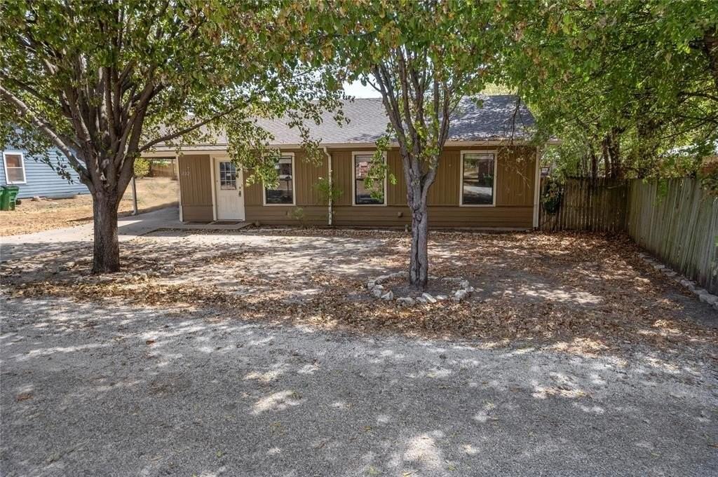 222 Oak Ct - Photo 2 of 22