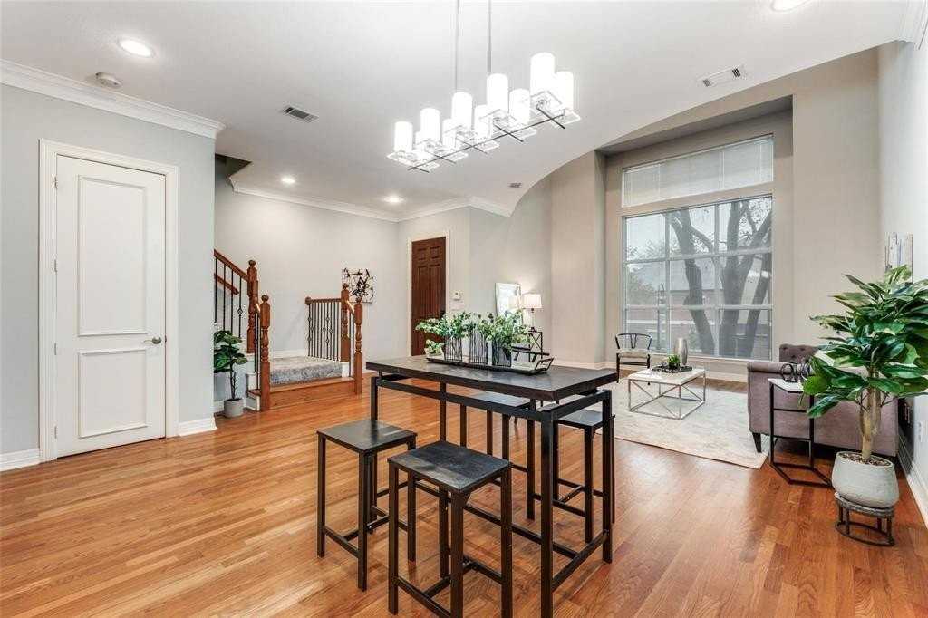 2205 Canton St #107 - Photo 3 of 12