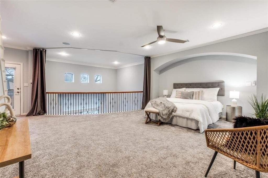 2205 Canton St #107 - Photo 6 of 12