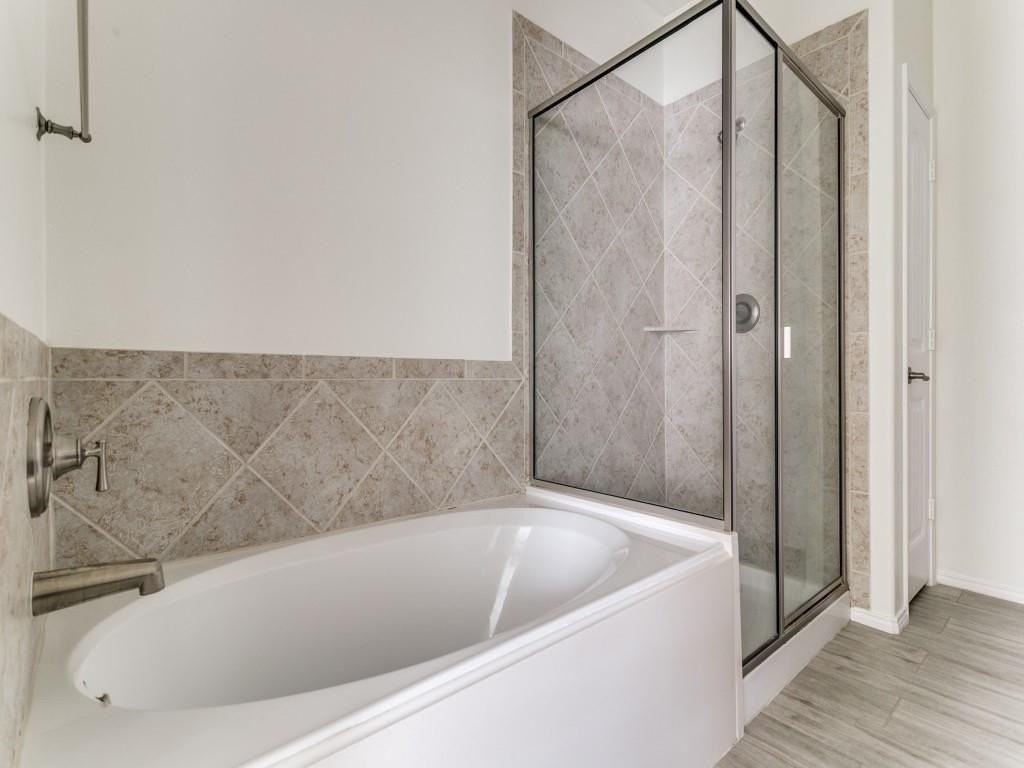 600 Pollyann Trl - Photo 7 of 23