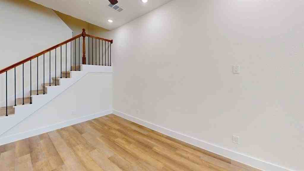 353 Buck Ridge Dr - Photo 7 of 23