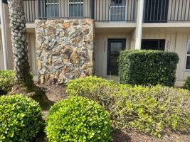 featured image of 3607 Edgewater Dr