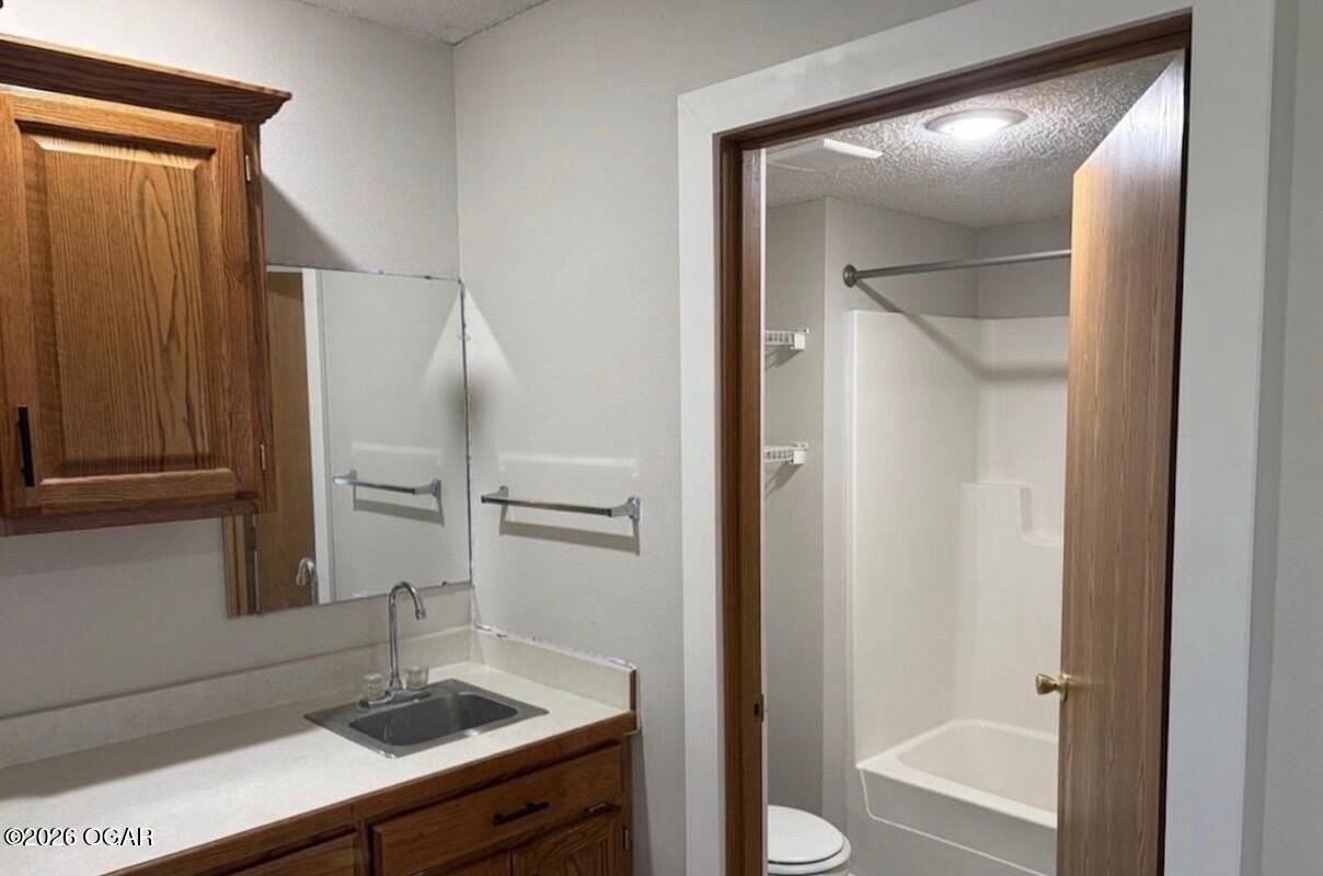 836 S Patterson Ave - Photo 6 of 12