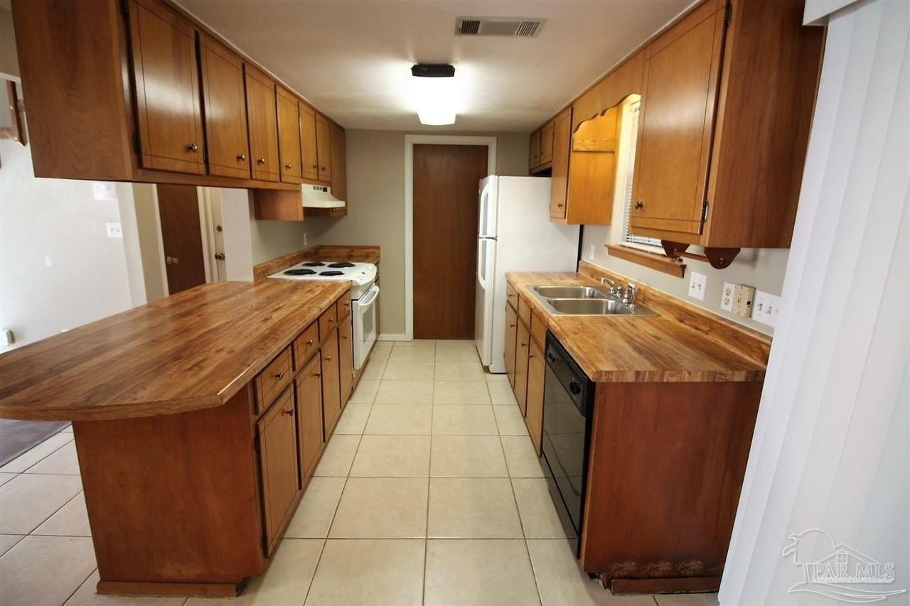 6930 Heather Oaks Dr - Photo 6 of 13