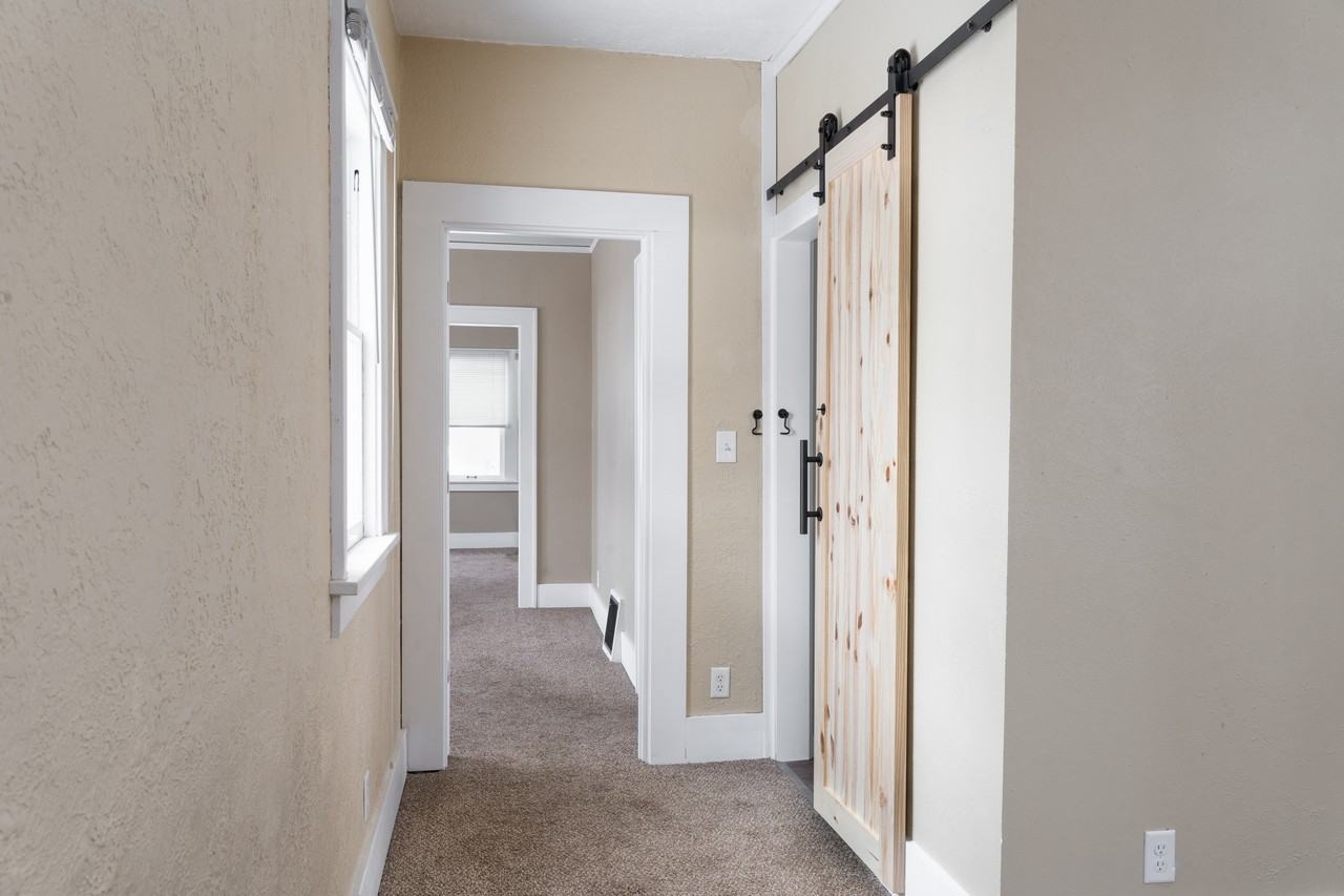 712 W 22nd St #712 - Photo 6 of 29