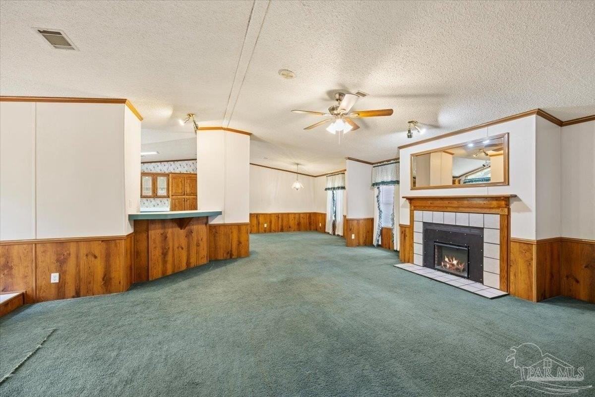 4205 Elvis Presley Dr - Photo 6 of 33