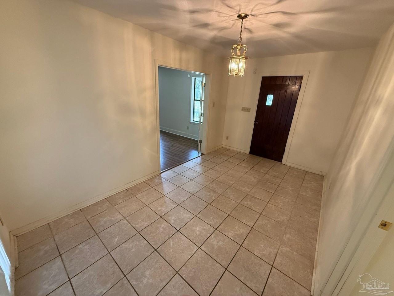 3801 N 12th Ave - Photo 5 of 47