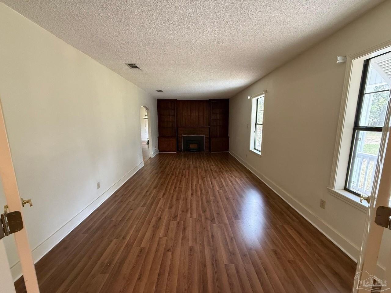 3801 N 12th Ave - Photo 6 of 47