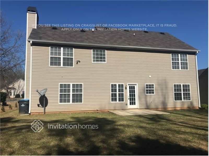 220 Lake Valley Dr - Photo 2 of 3