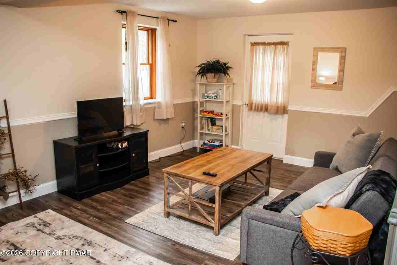 120 Woodland Pl - Photo 6 of 22