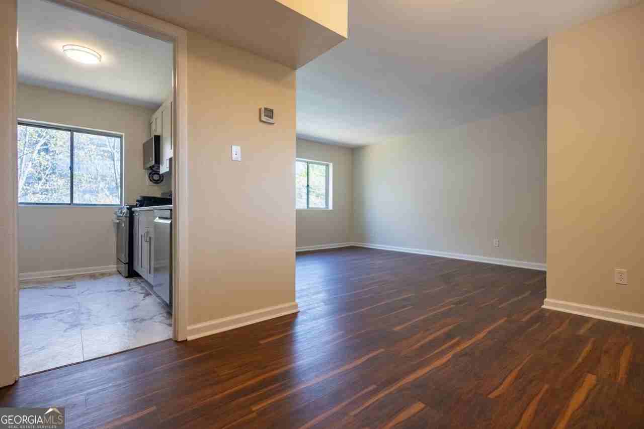 91 Rumson Rd Ne - Photo 4 of 19