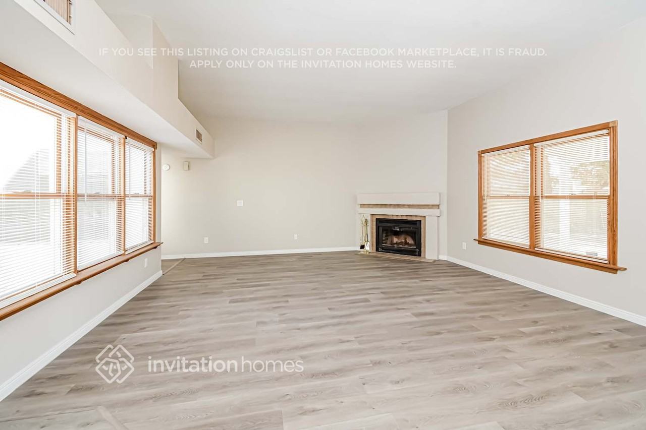 5439 W North Ln - Photo 4 of 16