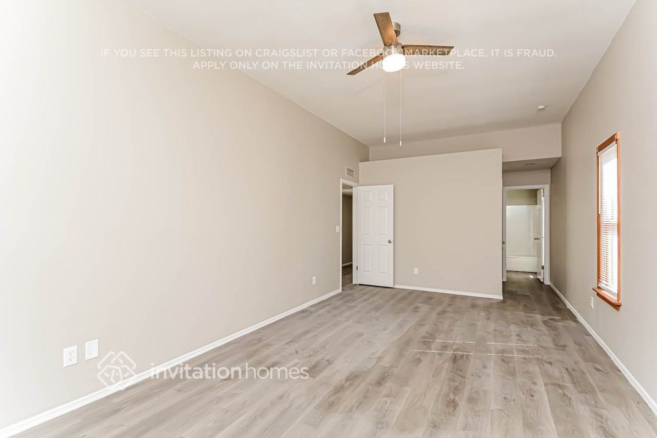 5439 W North Ln - Photo 7 of 16