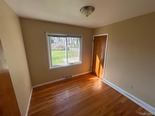 27225 Lyndon - Photo 7 of 10