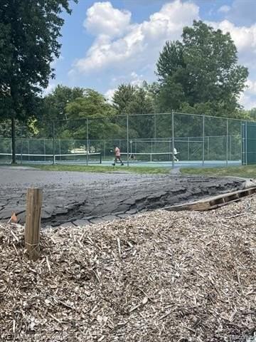 779 Watersedge Dr - Photo 4 of 5