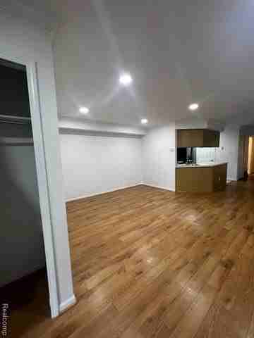 21954 Morley Ave #108 - Photo 2 of 7