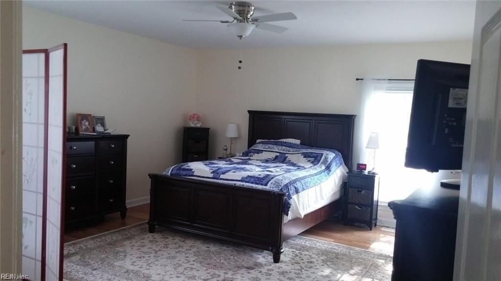 4848 Admiration Dr - Photo 7 of 36