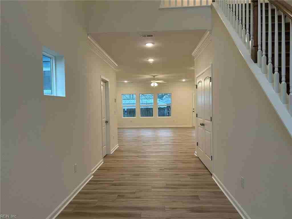 525 Carolina Ave - Photo 4 of 37