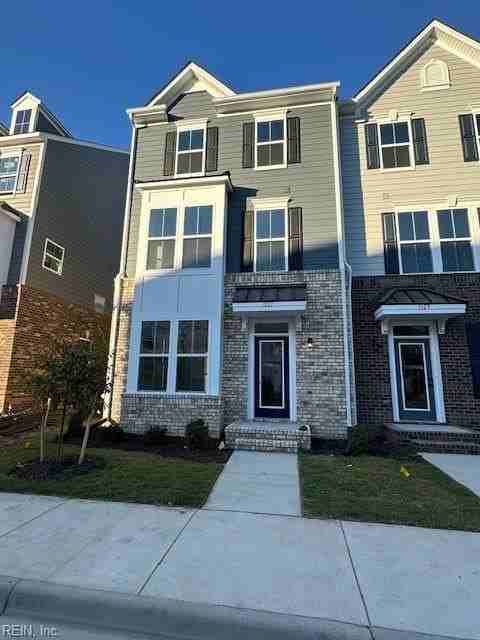 1127 Samuel Greene Way - Photo 2 of 30