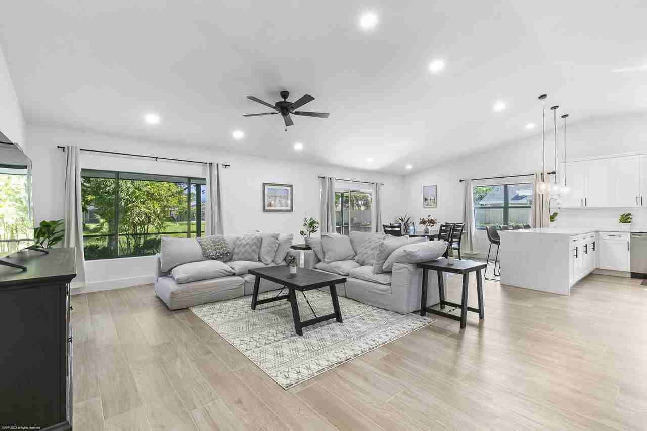 13781 Barberry Dr - Photo 7 of 19