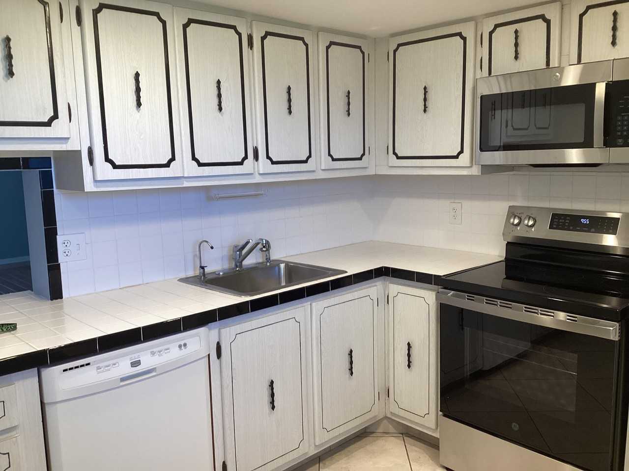 2600 Ne 1st Ln #418 - Photo 3 of 25