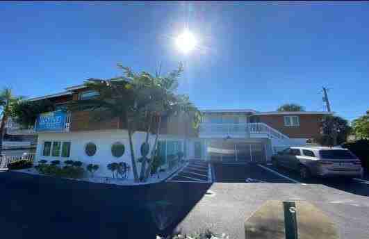 2200 Ne 26th St Unit A - Photo 4 of 24