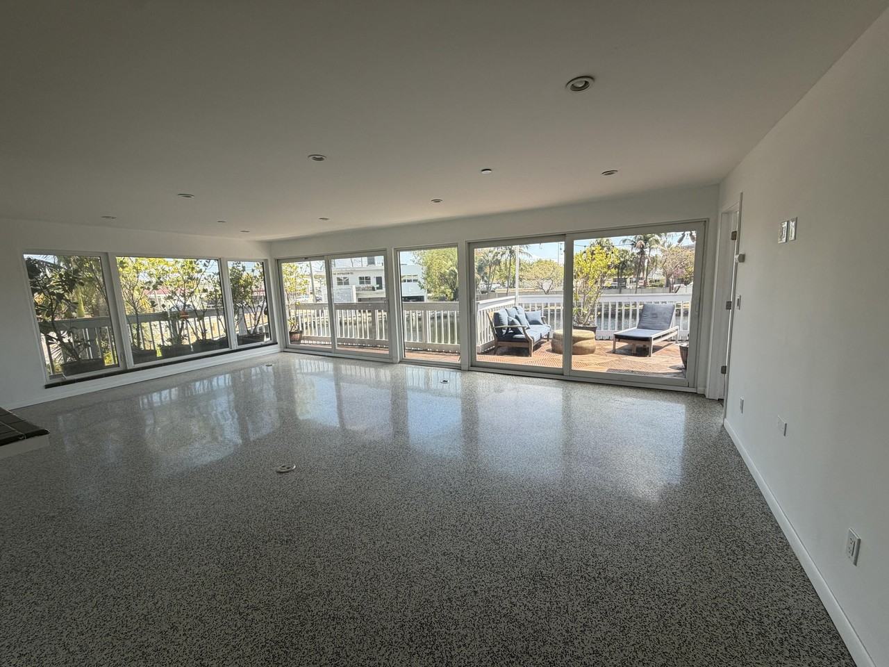 2200 Ne 26th St Unit A - Photo 7 of 24