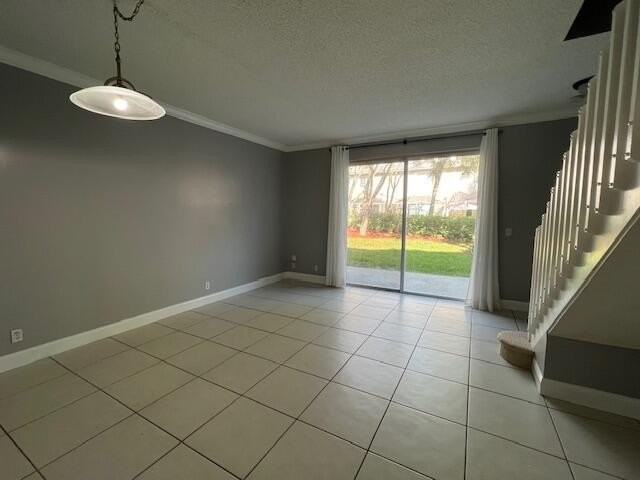 2163 Madeira Dr - Photo 2 of 26