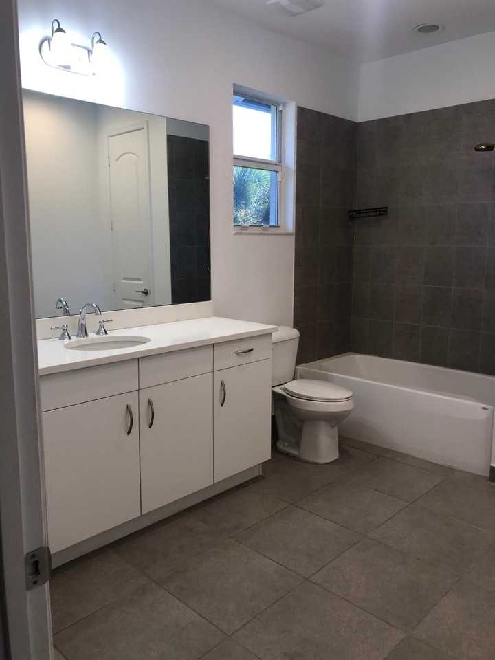 6919 Pines Cir - Photo 7 of 10