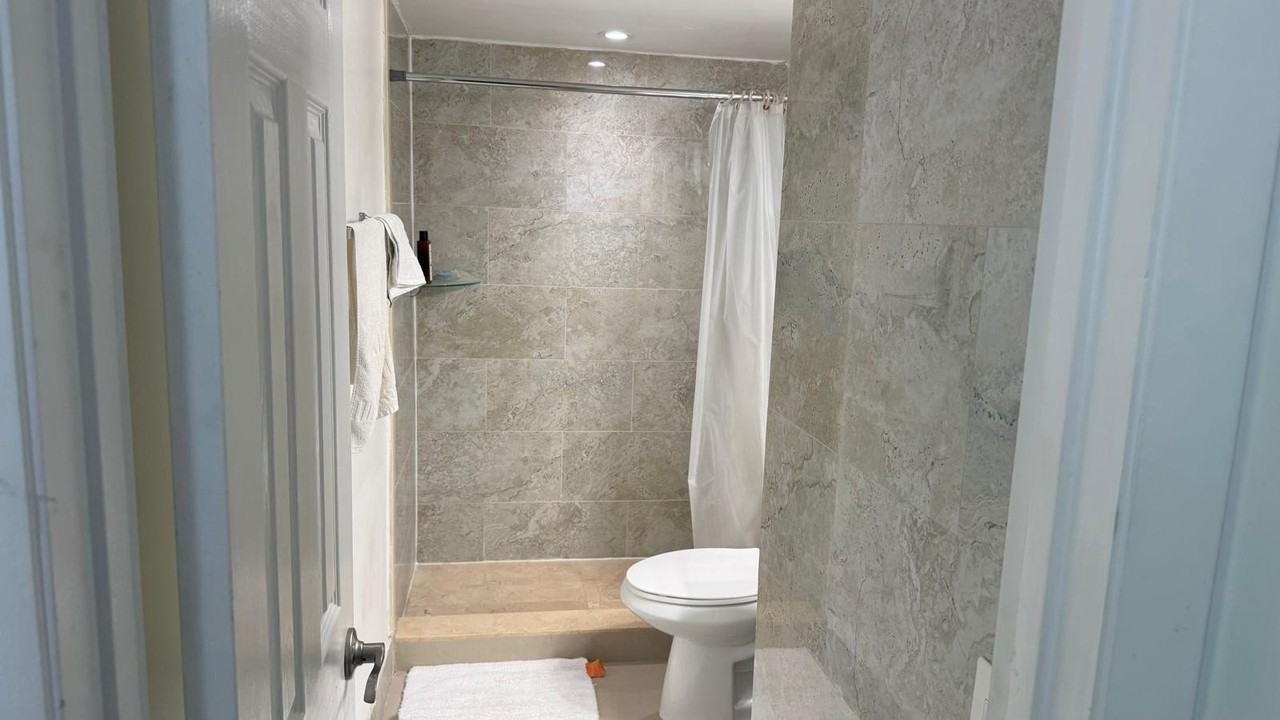 1284 S Military Trl Apt 215 - Photo 6 of 9