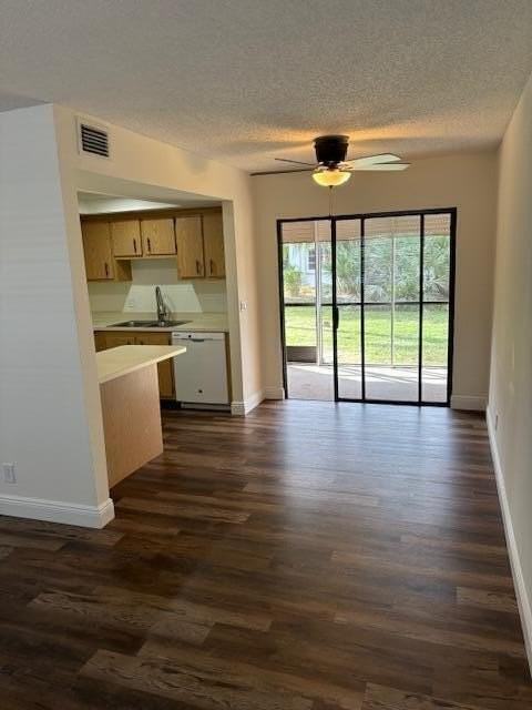 4245 Oak Terrace Dr - Photo 3 of 16