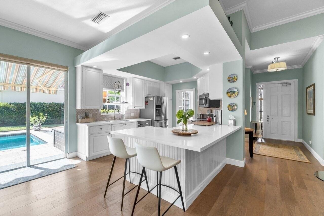 8222 Dominica Pl - Photo 6 of 50