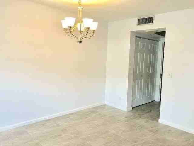 1067 Cornwall D - Photo 5 of 21