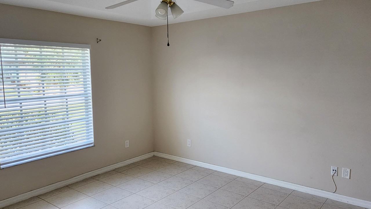 4220 Sw Jarmer Rd - Photo 7 of 13