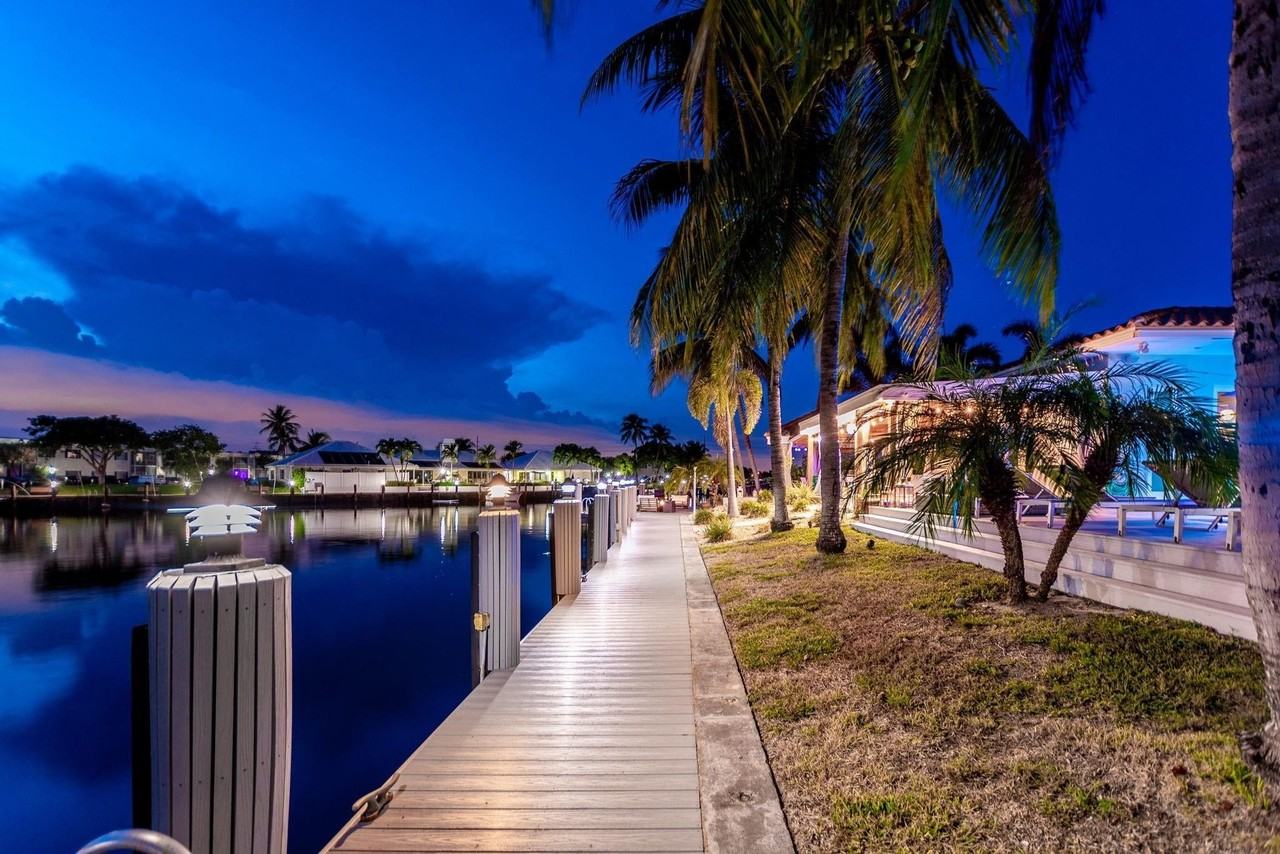 6541 Ne 20th Ave - Photo 7 of 41