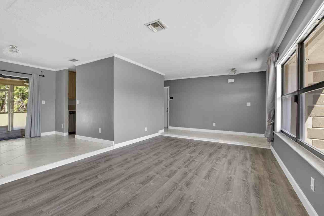 7107 181st St N - Photo 7 of 50